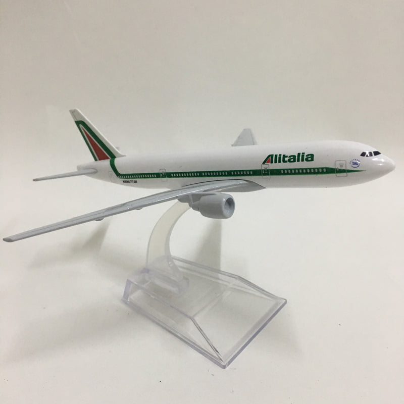 Alitalia Boeing 777 Plane Model Airplane Model Airplanes Aircraft AV8R