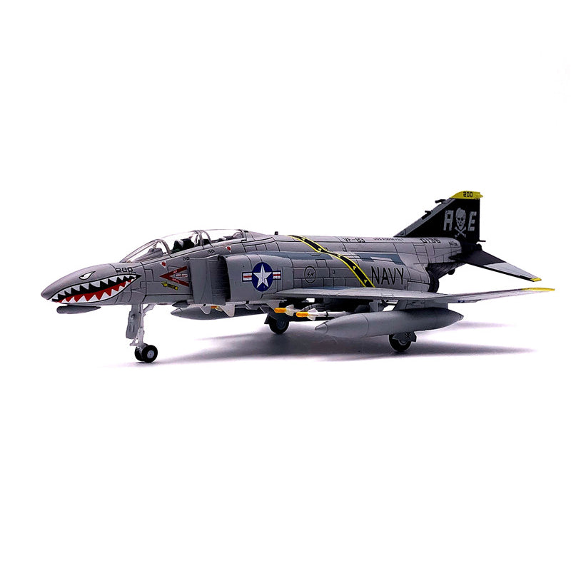 Airplane F-4 Ghost Pirate Flag Squadron Independent Carrier United Captain F4C fighter model Aircraft AV8R