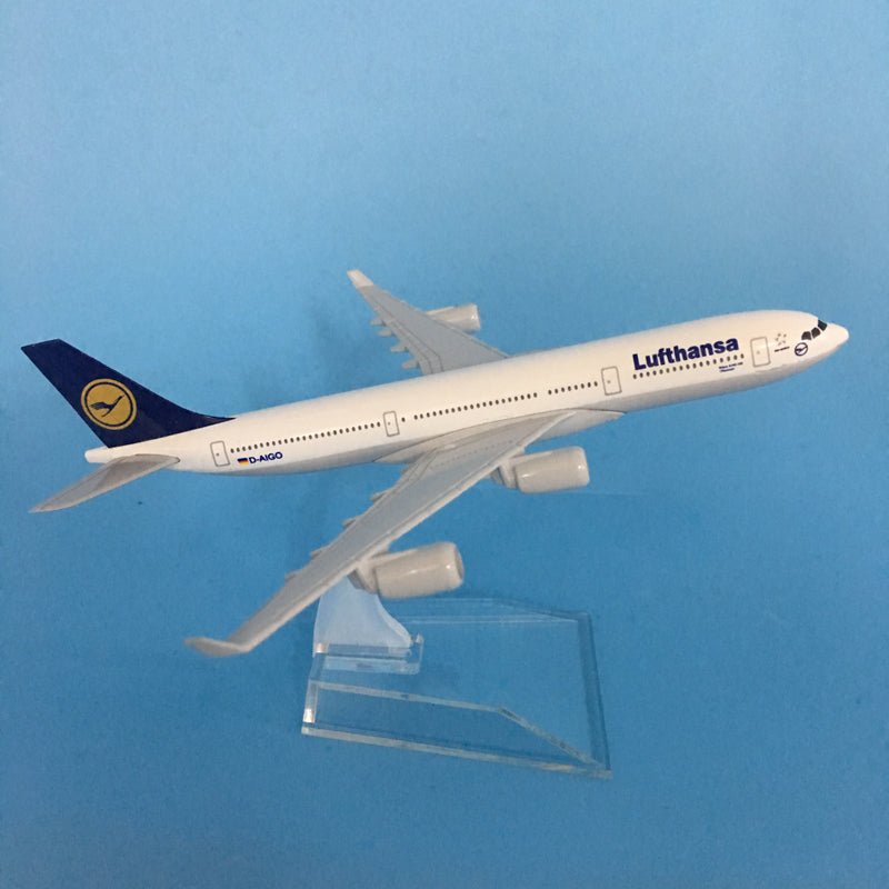 Lufthansa Airbus A340 Plane Model Airplane Model Airbus Aircraft Model 1:400 Diecast Metal Airplanes Plane Toy AV8R