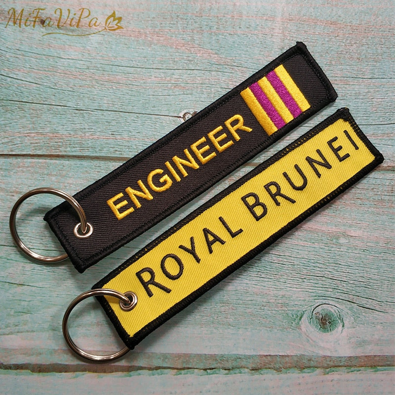 2 PCS/LotBoeing A320  Engineer Embroidery key chain THE AVIATOR