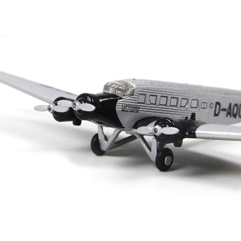 Germany JU-52 Fighter Diecast Metal Military Plane Model Aircraft Collection Gift Planes Drop shipping AV8R