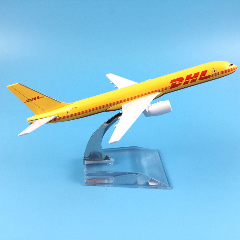 Boeing 757 DHL cargo aircraft B757 16cm Alloy simulation airplane model for kids toys Christmas gift AV8R