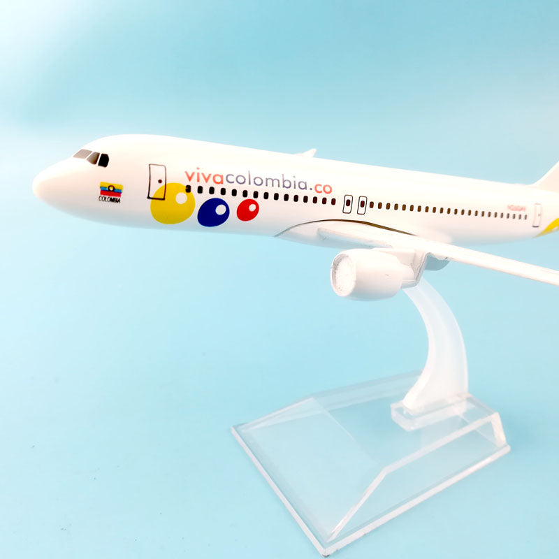 viva colombia Airlines Aeroplane model Airbus A320 airplane 16CM Metal alloy diecast 1:400 airplane model toys Collectible gift AV8R